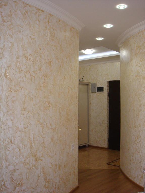 Nino Apartment On Pirosmani Batumi Phòng bức ảnh